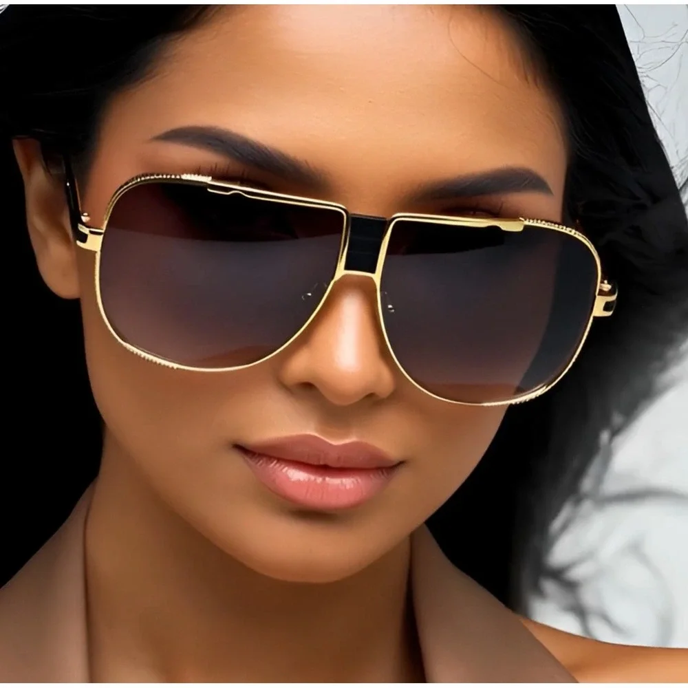Gold Frame Fashion Sunglasses Women Vintage Style Hip Hop Luxury Style Fancy New
